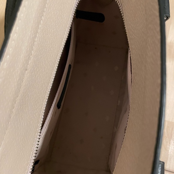 Kate Spade purse - Picture 4 of 7